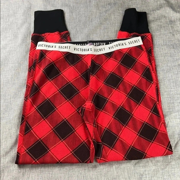 Victoria’s Secret Great Condition Checker Print Pajama Size Small - Picture 2 of 8
